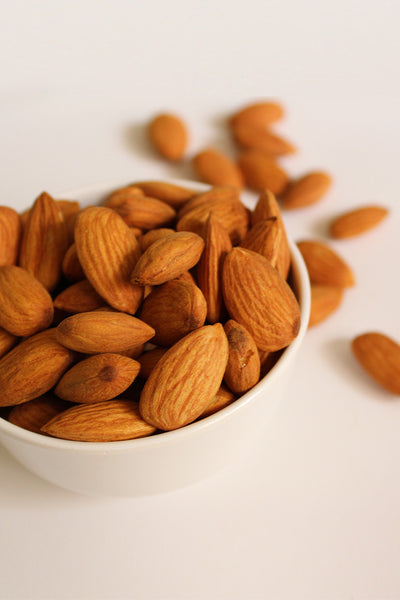 <p>Organic Almond Flour, Butter</p>